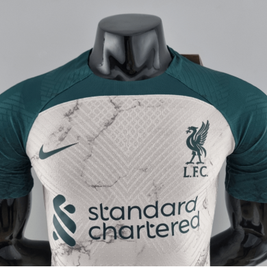 CAMISETA 22/23 LIVERPOOL EDICIÓN ESPECIAL BLANCA Y VERDE