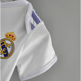 Miniconjunto Baby primera equipación Real Madrid 22/23