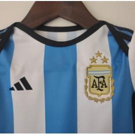 Miniconjunto Baby Argentina Primera Equipación 22/23 3 Estrellas